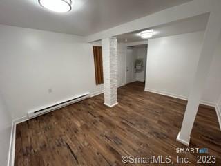 Photo - 18 Knapp St Unit Lower