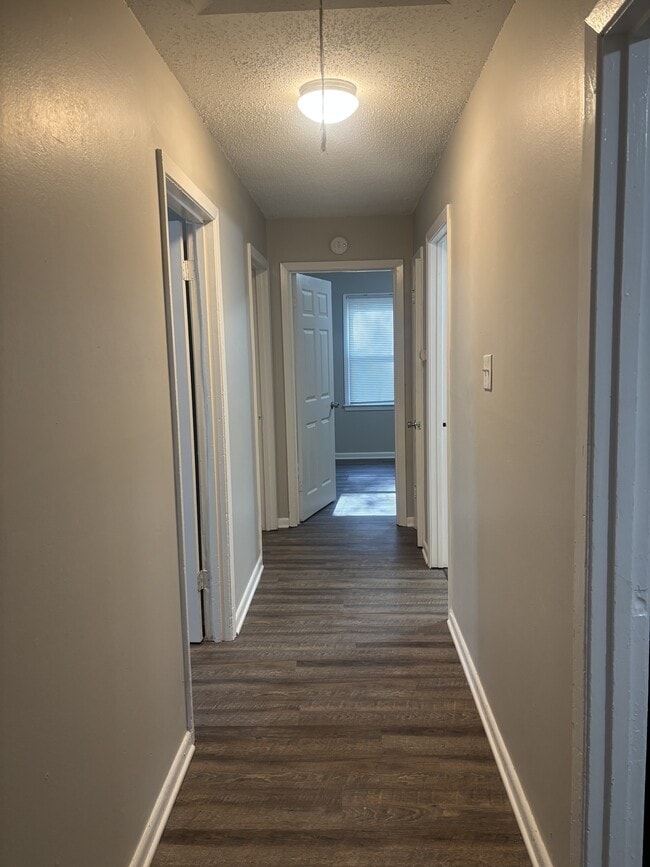 Photo - 2144 St Elmo Ave