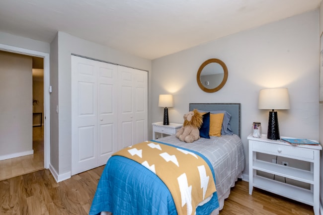 Photo - 4826 S 187th Pl Unit D105