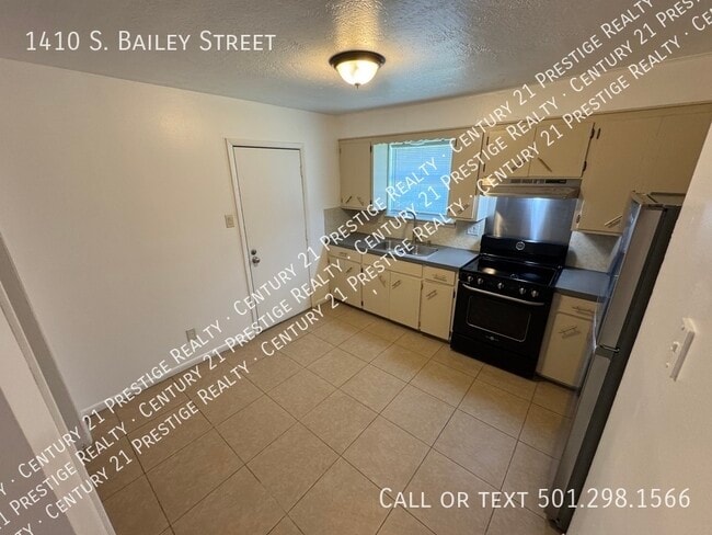Photo - 1410 S Bailey St