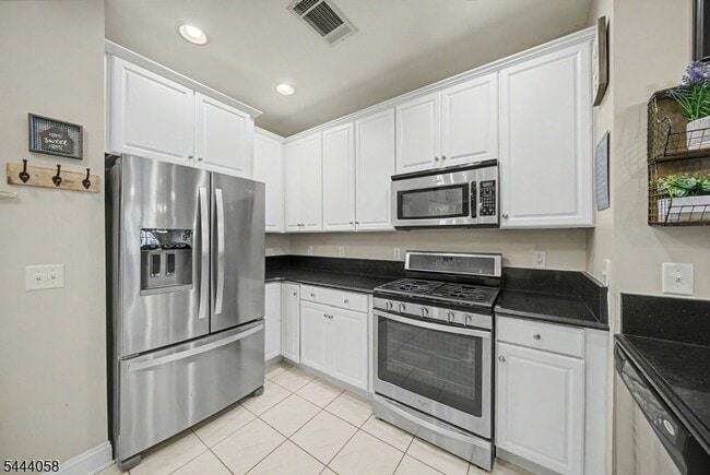 Photo - 7319 Coventry Ct