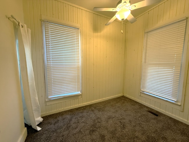 Photo - 1250 N Jefferson Ave