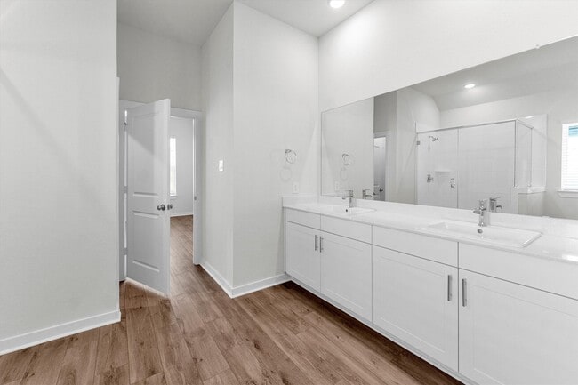 Building Photo - 16907 Lavender Farm St