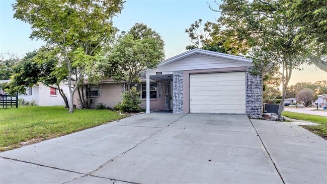 Photo - 11241 Snyder Ave