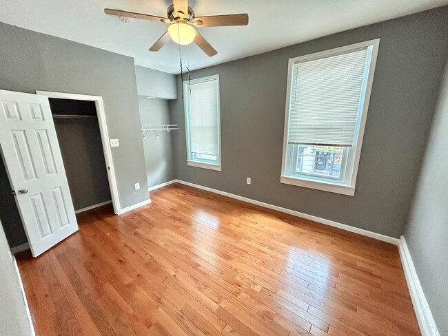 Photo - 2605-7 Cecil B. Moore Ave Unidad B