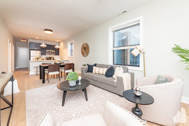 2020 W Montrose Ave Unit 3B