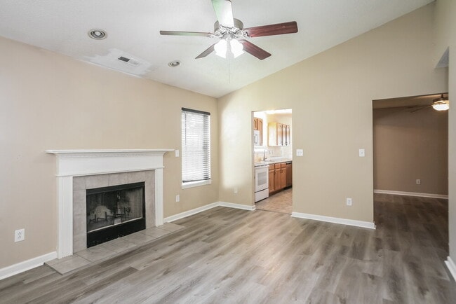 Photo - 9743 Centennial Ct