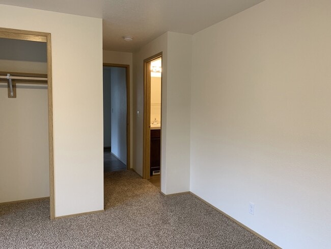 Photo - Quiet 4 bedroom two bath home in Aloha