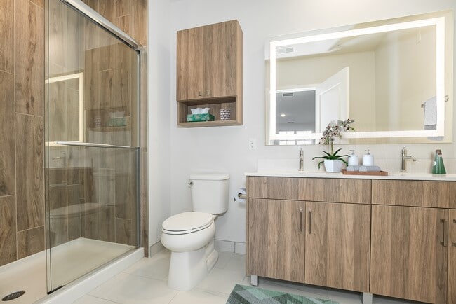 Photo - Woodmont Way - West Windsor