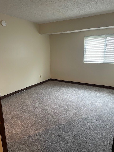 Photo - Hickory Way Apartments