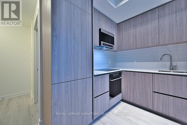 Photo - 110 Broadway Ave Unit 1401