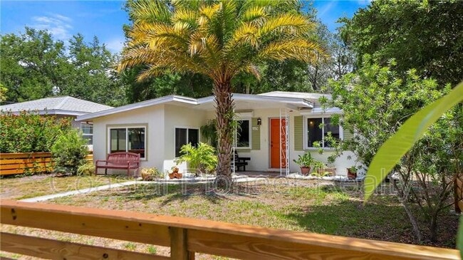 Photo - 325 42nd Ave N