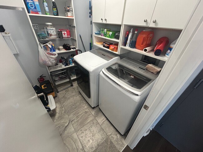 Photo - 614 S Troy St Unit 209