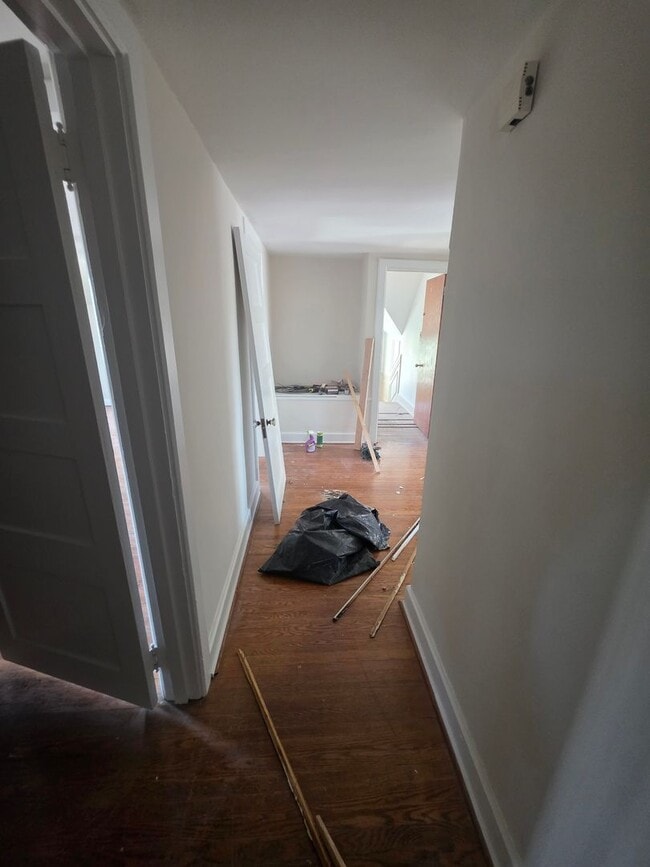 Photo - 1858 Guernsey Ave Unit Apt. #3