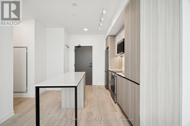 Photo - 20 All Nations Dr Unité 1113