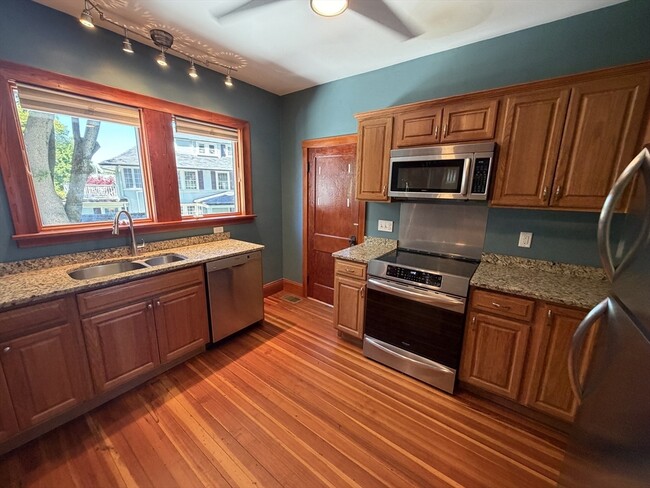 Photo - 12-14-14 Warwick Rd Unit 12
