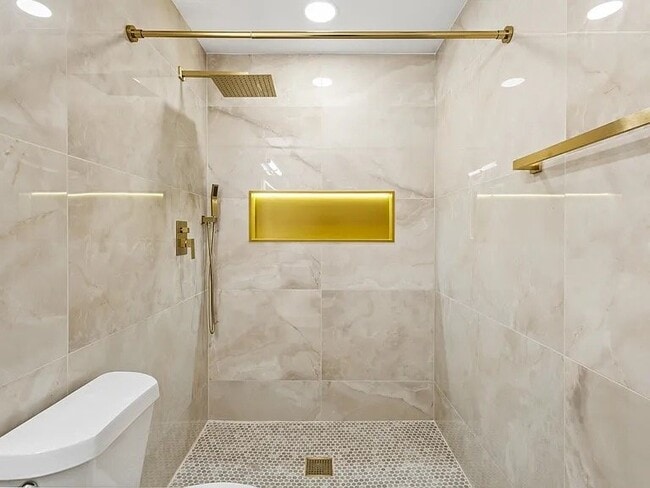 Photo - 512 Cumberland Dr