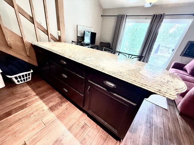 Photo - 173 Barbary Rd
