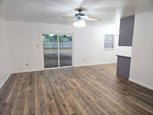 Photo - Cute 3 Bedroom in Euless
