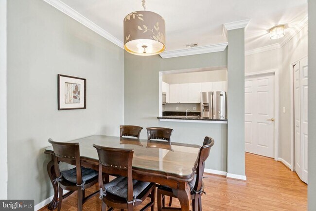 Photo - 4550 Strutfield Ln Apartment Unit 2424