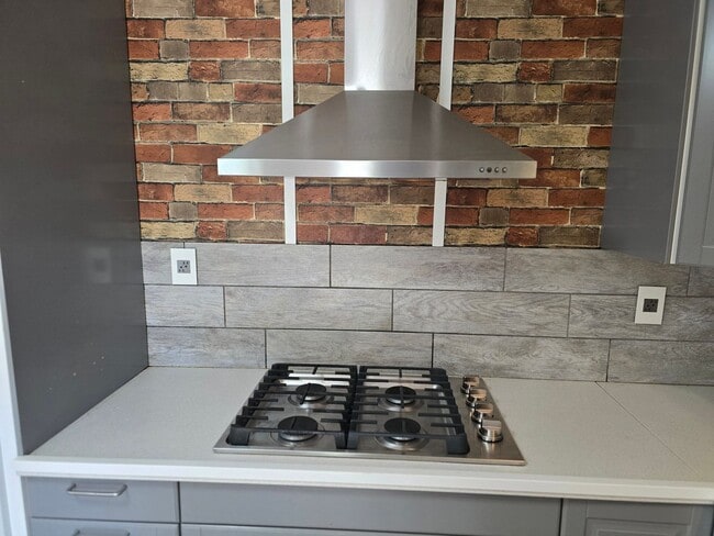 Photo - Charming Remodeled Ranch Home in Quiet Tho...