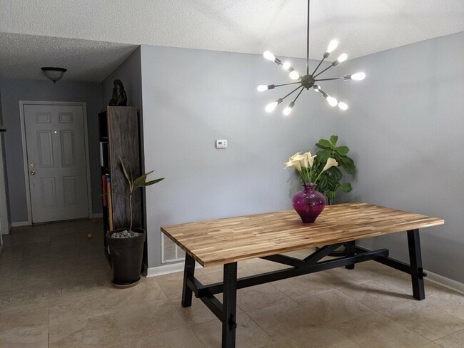 Photo - 1128 Park Green Pl