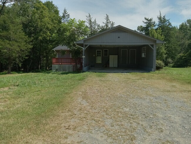6518 Alexander Dr Unit C