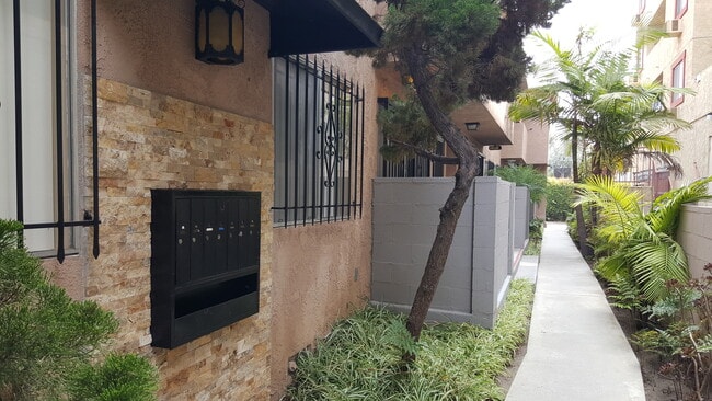 Photo - 1410 Venice Blvd.