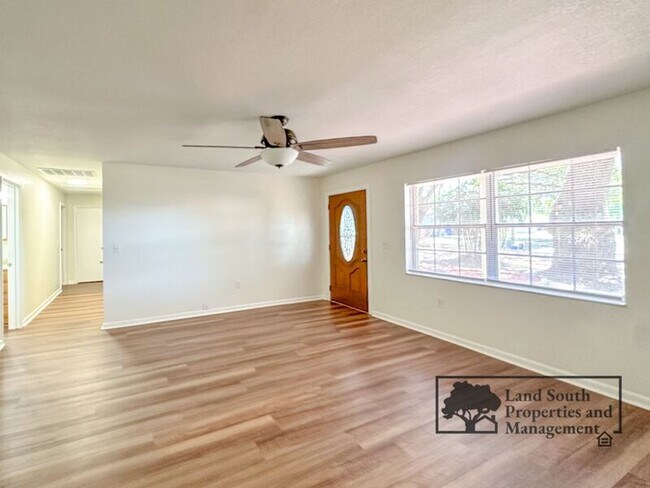 Photo - 4508 S Remington Rd