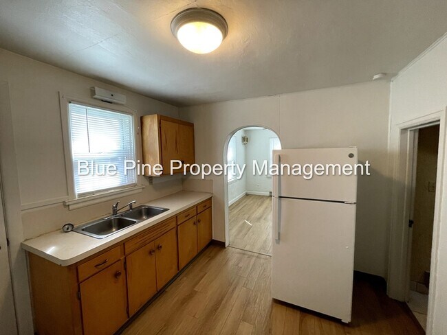 157 E Elva St Unit 2