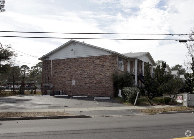 St. Charles Gardens Apartments - St. Charles Gardens Apartments