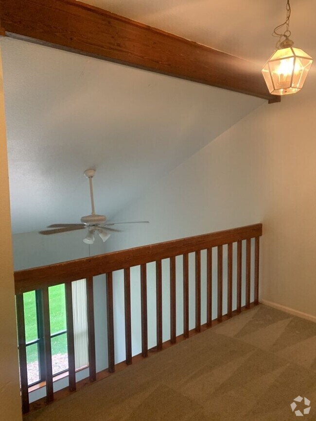 Building Photo - 1036 Mirrormere Cir Unit 1036 Rental