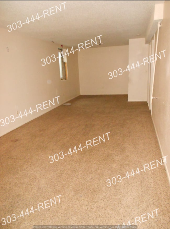 Photo - 3 Bedroom 2 Baths in Montbello