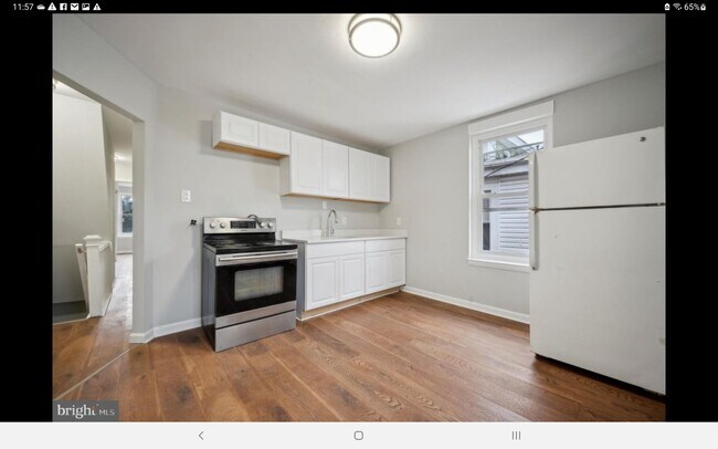 Photo - 627 George St