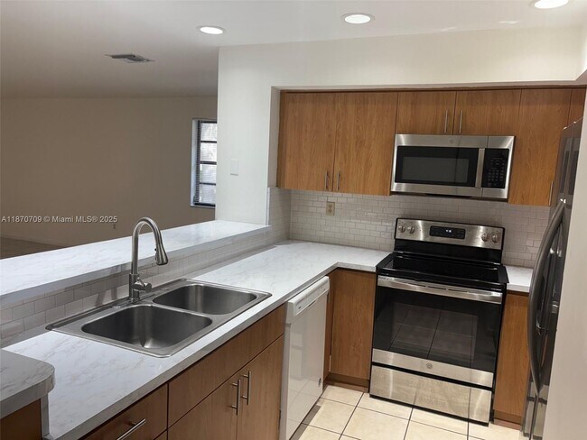 Photo - 15461 Turnbull Dr