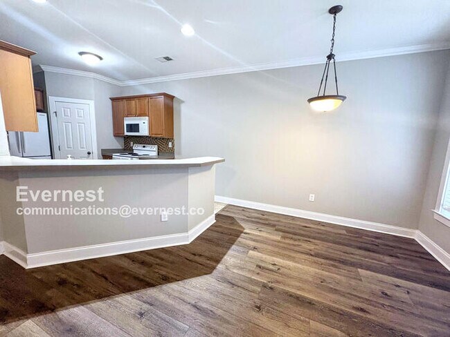 Photo - 5808 Colony Ln