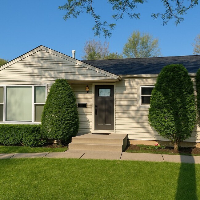 Photo - 9127 Central Ave