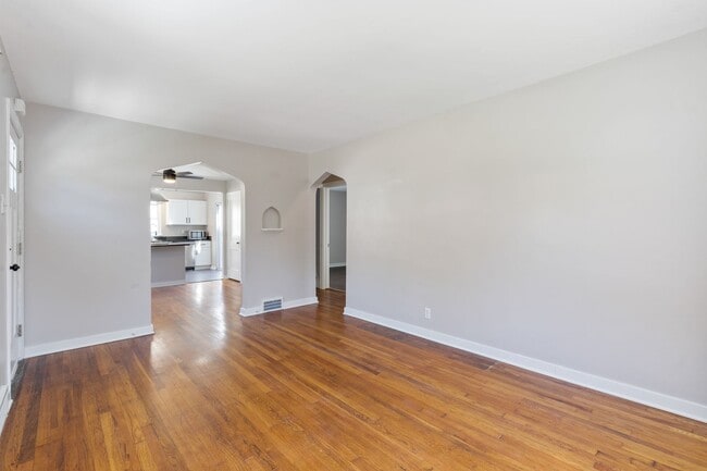 Photo - Entirely Renovated 3 bed, 1 bath in Overbrook- Brand New Kitchen and Bathroom!!