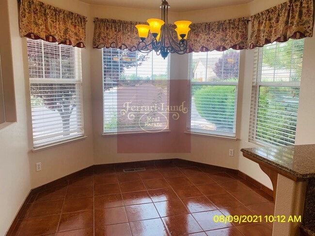 Photo - ?? Charming 3 Bedroom Single-Story Home in...