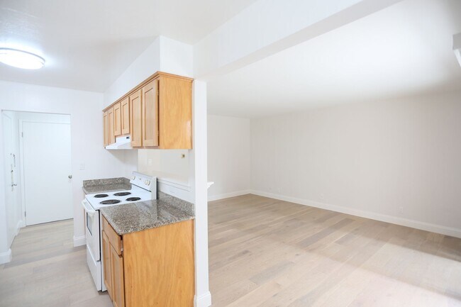 Photo - OPEN HOUSE: Sunday (11/9) 1:45pm-2:15pm Co...