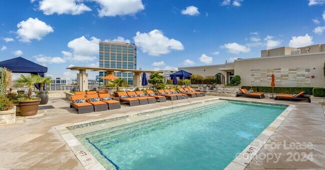 Photo - 125 W Tremont Ave Unit B2C