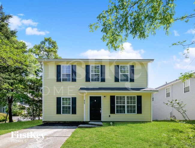 Building Photo - 8723 Sharonbrook Dr