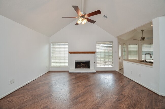 Photo - 1631 Berkoff Dr