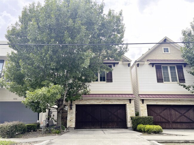 Photo - 1315 Asbury St