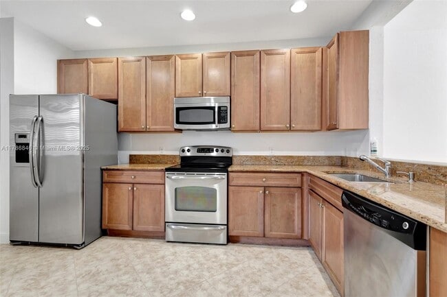 Photo - 16121 Poppy Seed Cir