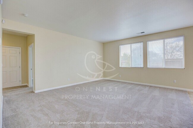 Photo - Beautifully maintained 4 bedroom 2 bath home!