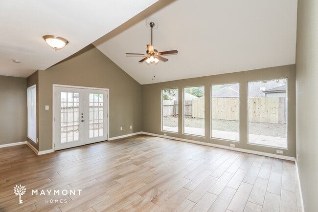 Photo - 15907 Red Willow Dr