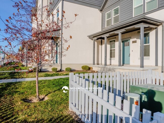 Photo - 11329 S Prosperity Rd House