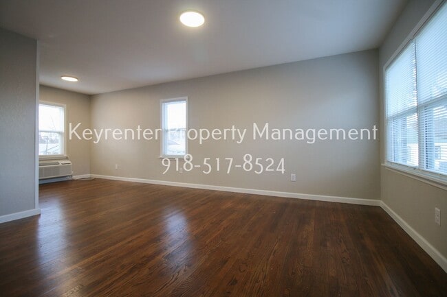 Photo - 2018 E 12th St Unit 2