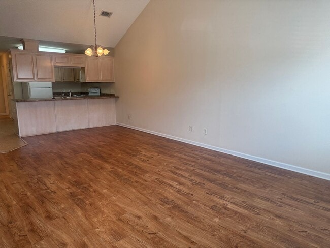 Photo - 300 Promise Ln